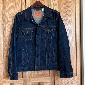 Men’s Levi Denim Jacket Size L